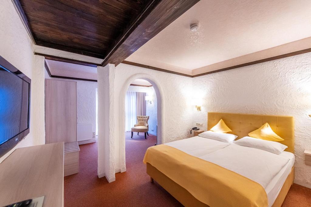 Contel Hotel Кобленц Екстер'єр фото