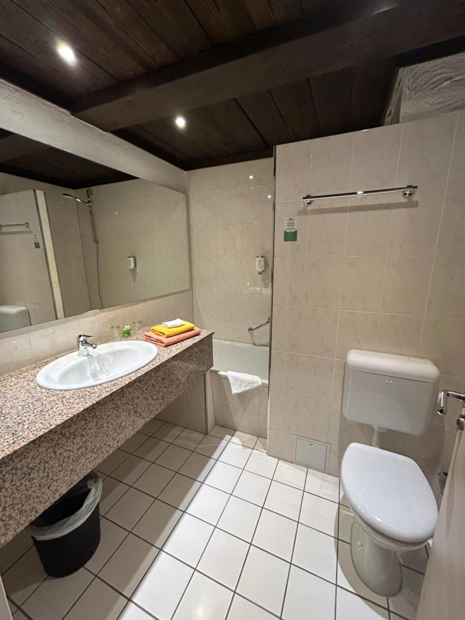 Contel Hotel Кобленц Екстер'єр фото