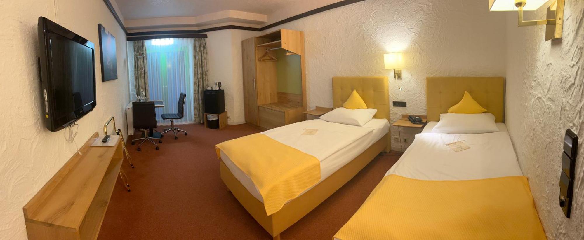Contel Hotel Кобленц Екстер'єр фото