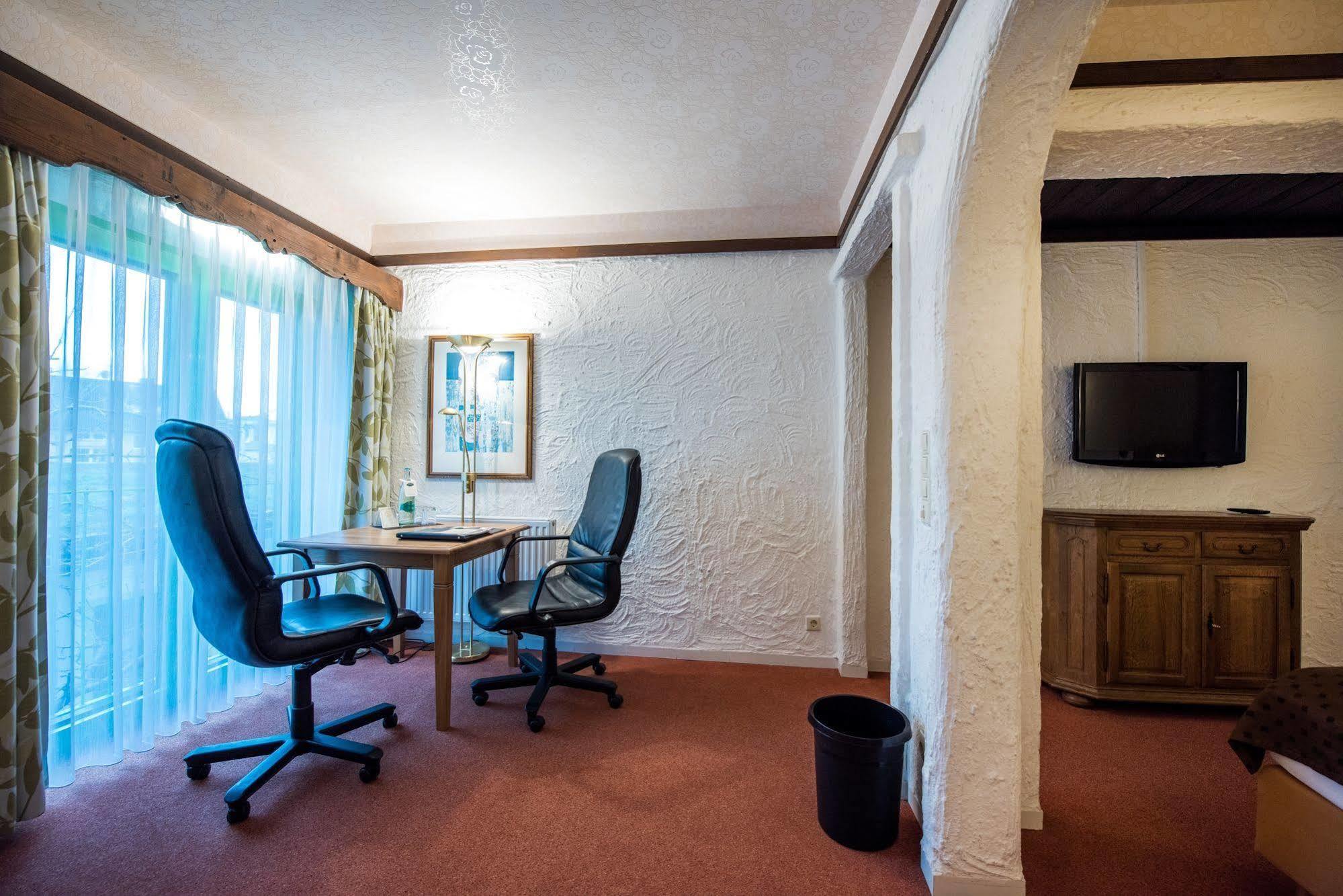 Contel Hotel Кобленц Екстер'єр фото