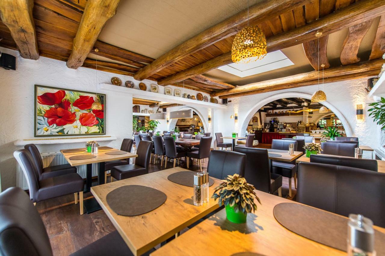 Contel Hotel Кобленц Екстер'єр фото